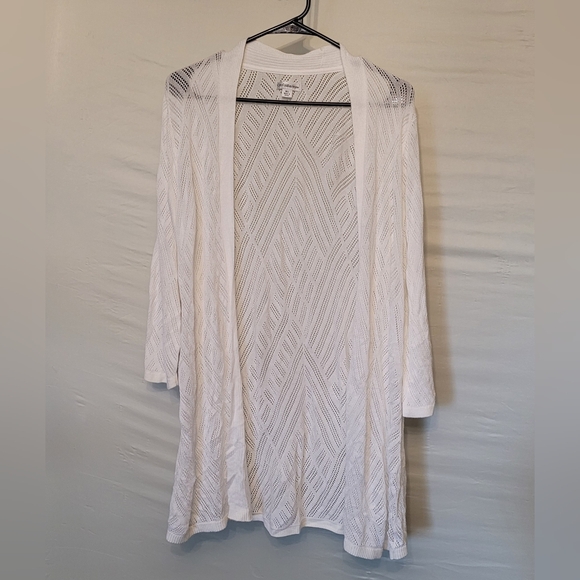 Croft & Barrow White Geometric Cardigan Size XL - Picture 1 of 5